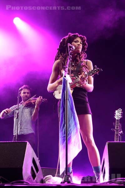 VALERIE JUNE - 2013-08-24 - SAINT CLOUD - Domaine National - Scene Pression Live - 